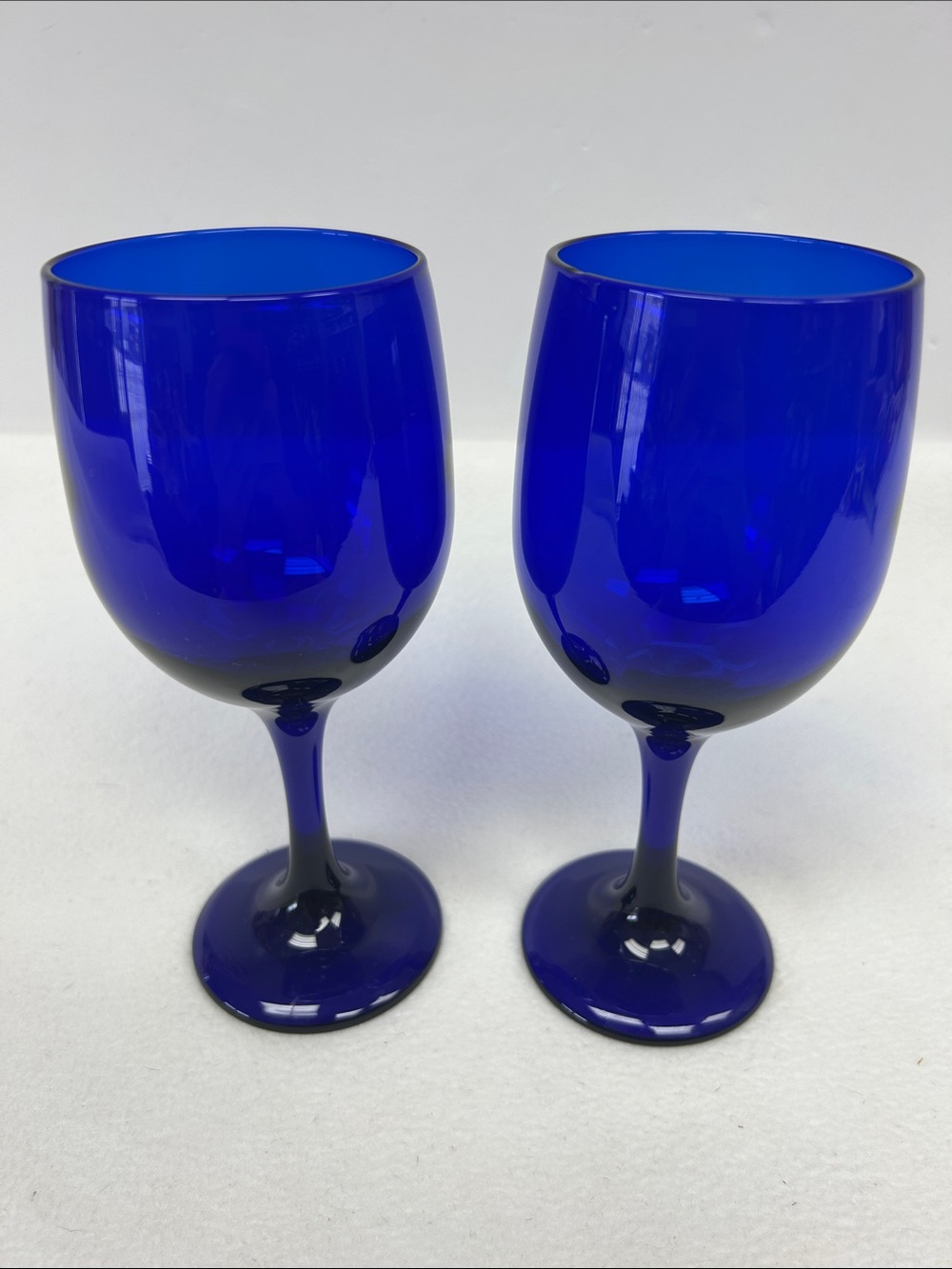 Vintage 1990’s pair of  7 1/4”  cobalt  blue “Premiere “ wine glasses by Libbey